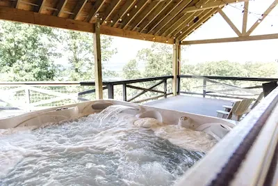 Photo of the Equestrian Suite interior #7